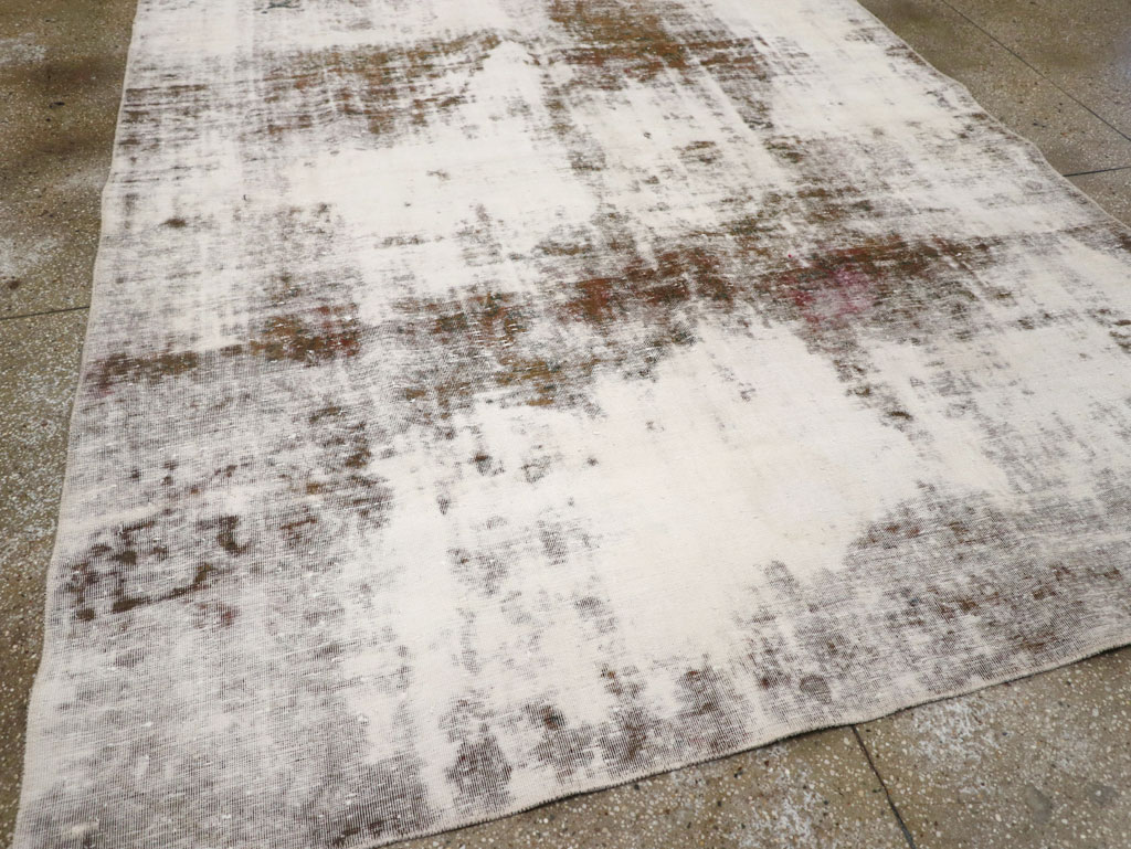 Distressed Vintage Persian Tabriz Small Room Size Carpet, No.25234 - Galerie Shabab
