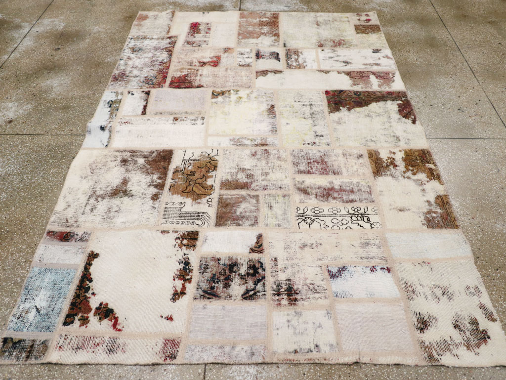 Distressed Vintage Persian Patchwork Accent Rug, No.25237 - Galerie Shabab