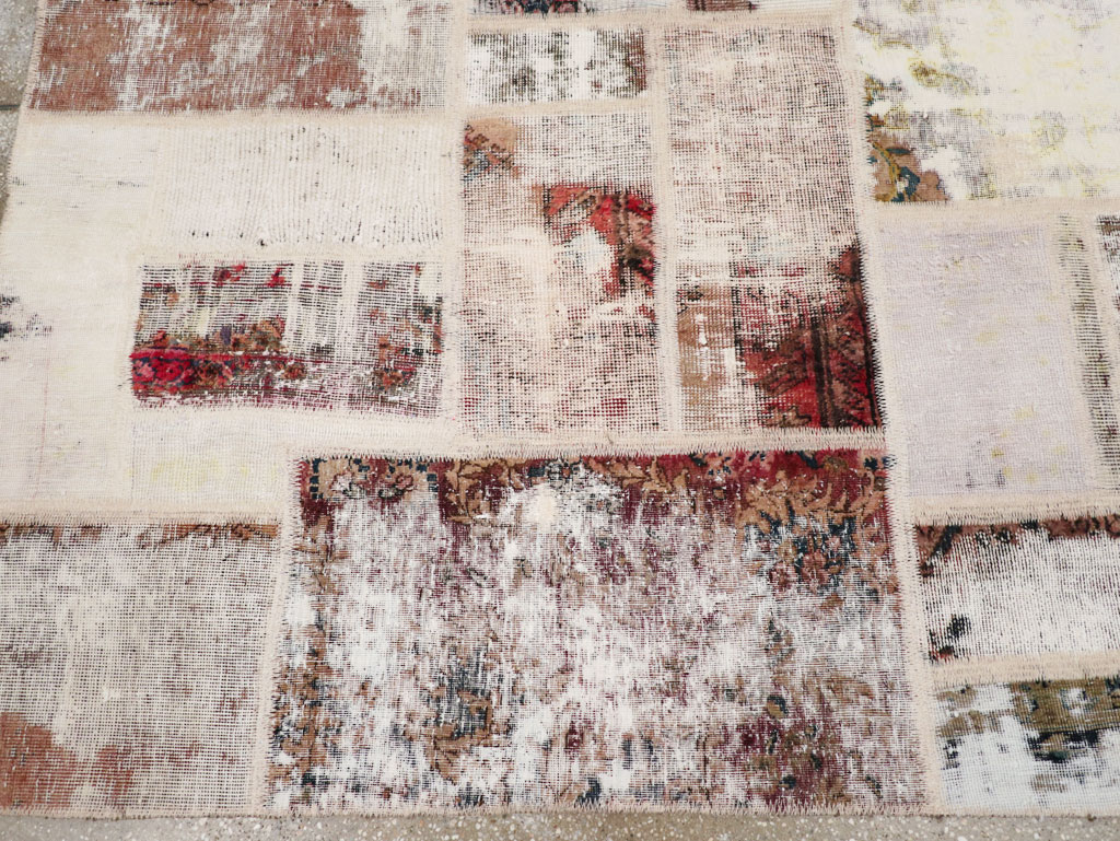 Distressed Vintage Persian Patchwork Accent Rug, No.25237 - Galerie Shabab