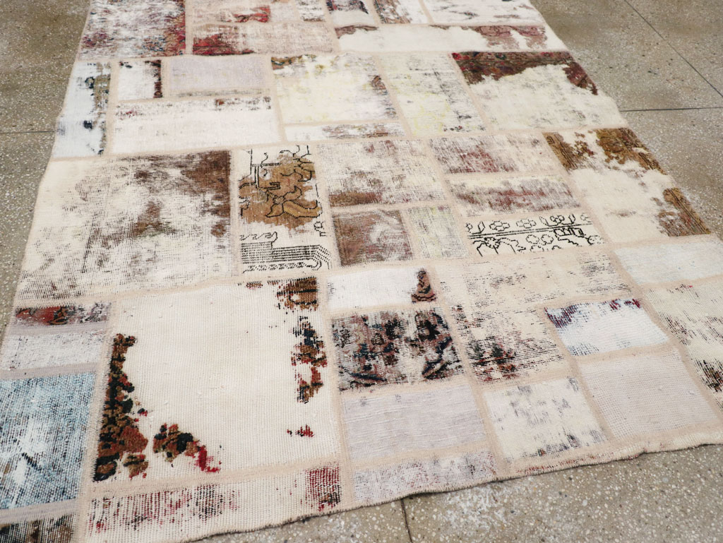 Distressed Vintage Persian Patchwork Accent Rug, No.25237 - Galerie Shabab