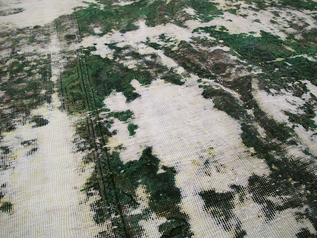 Antique Distressed Persian Tabriz Rug, No.25238 - Galerie Shabab