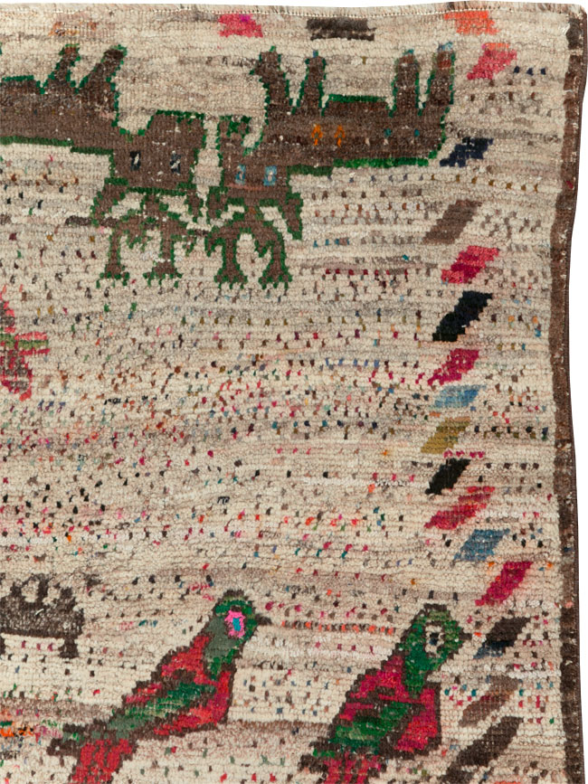 Vintage Persian Gabbeh Rug, No.25255 - Galerie Shabab