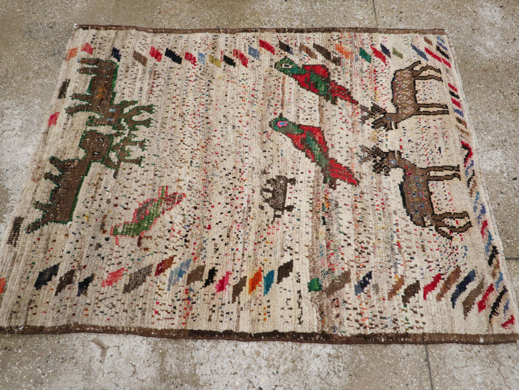 Vintage Persian Gabbeh Rug, No.25255 - Galerie Shabab