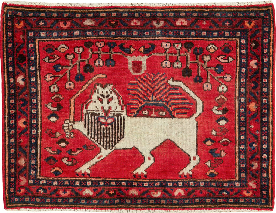 Vintage Persian Hamadan Pictorial Rug (Pair: 1 of 2), No.25261 - Galerie Shabab
