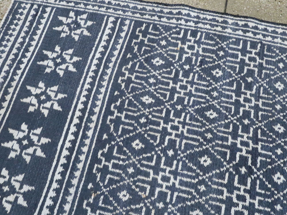 Vintage Persian Flatweave, No.25270 - Galerie Shabab