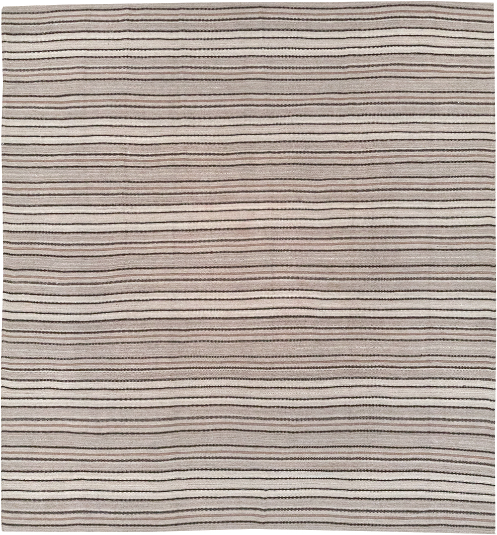 Vintage Persian Flatweave Kilim Room Size Carpet, No.25272 - Galerie Shabab