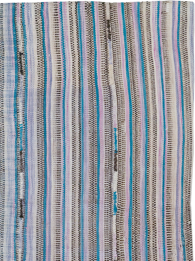 Vintage Persian Flatweave Kilim Accent Rug, No.25279 - Galerie Shabab