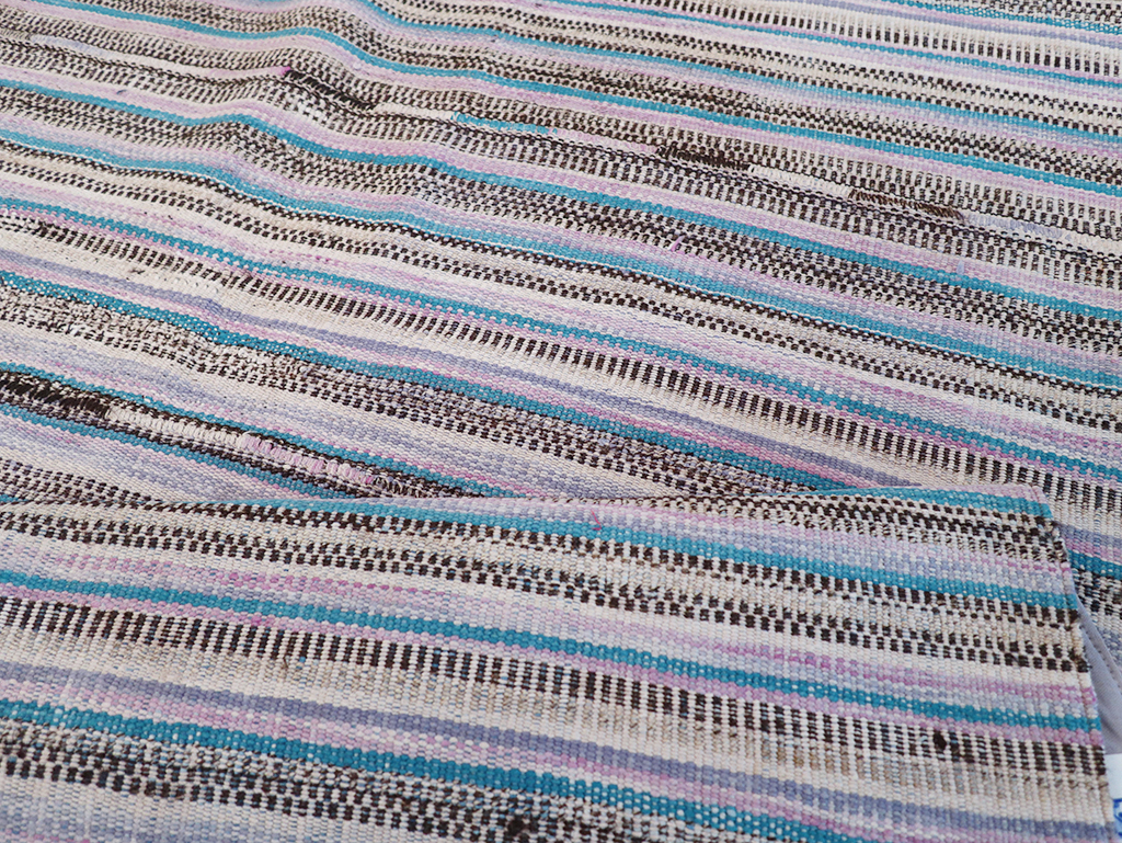 Vintage Persian Flatweave Kilim Accent Rug, No.25279 - Galerie Shabab