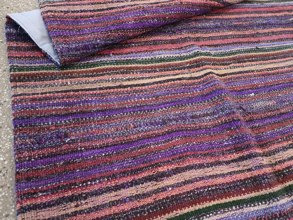 Vintage Persian Flatweave Kilim Accent Rug, No.25282 - Galerie Shabab