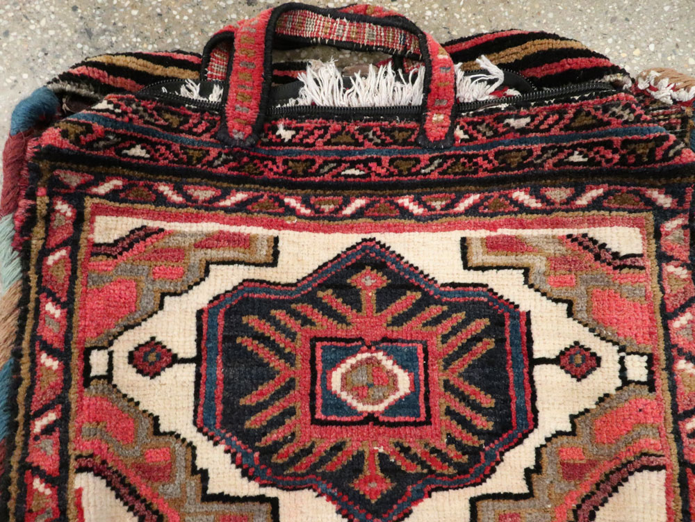 Vintage Persian Afshar Tribal Bag, No.25285 - Galerie Shabab