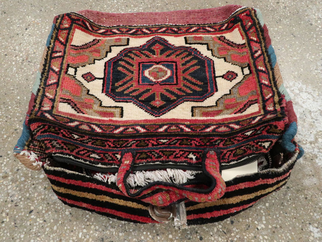 Vintage Persian Afshar Tribal Bag, No.25285 - Galerie Shabab