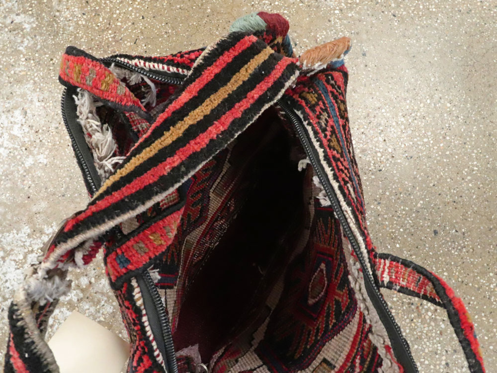 Vintage Persian Afshar Tribal Bag, No.25285 - Galerie Shabab