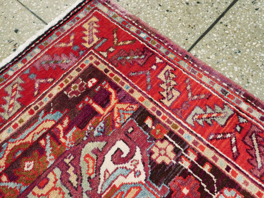 Vintage Persian Hamadan Rug, No.25295 - Galerie Shabab