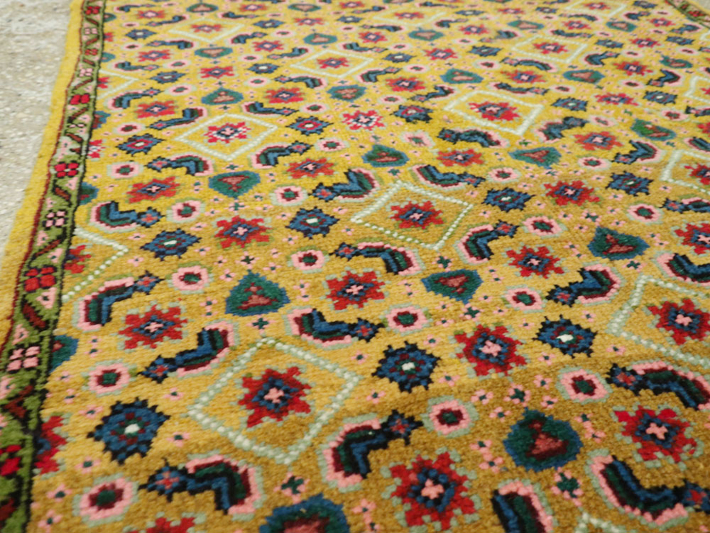 Vintage Persian Mahal Rug, No.25296 - Galerie Shabab