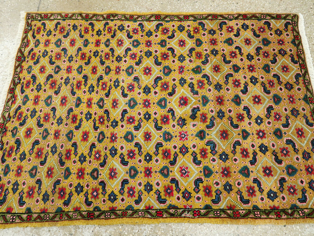 Vintage Persian Mahal Rug, No.25296 - Galerie Shabab
