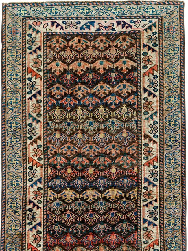 Antique Persian Kurdish Runner, No.25301 - Galerie Shabab