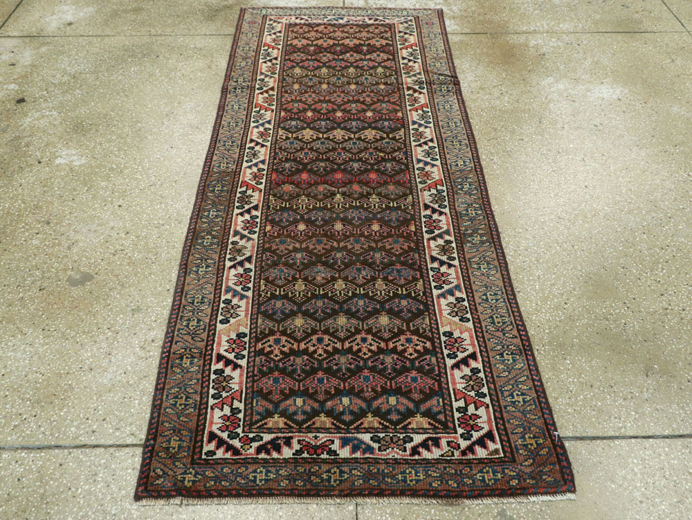 Antique Persian Kurdish Runner, No.25301 - Galerie Shabab