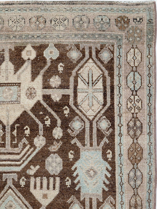 Antique Persian Bidjar Rug, No.25304 - Galerie Shabab