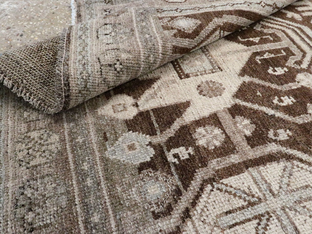 Antique Persian Bidjar Rug, No.25304 - Galerie Shabab