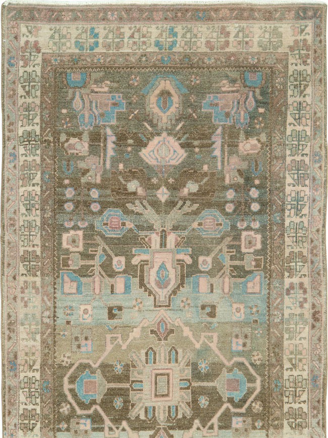 Vintage Persian Malayer Runner, No.25306 - Galerie Shabab