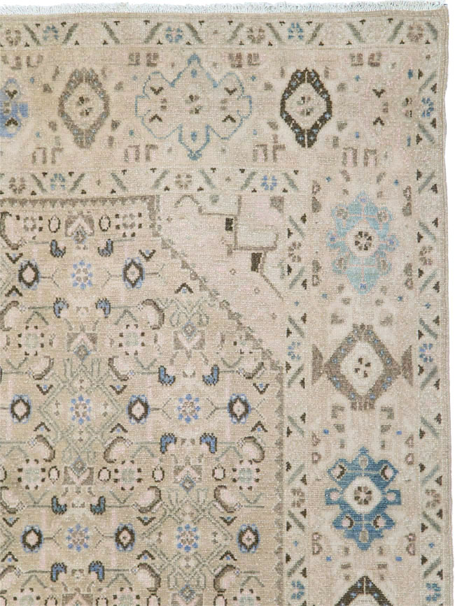 Vintage Persian Malayer Wide Gallery Runner, No.25308 - Galerie Shabab