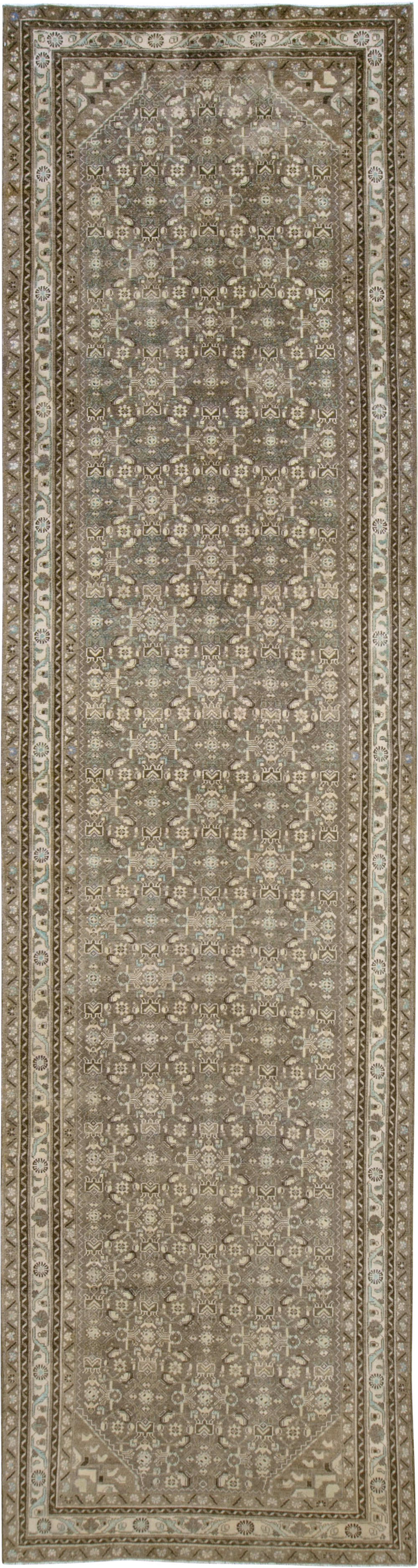 Vintage Persian Malayer Wide Gallery Runner, No.25309 - Galerie Shabab