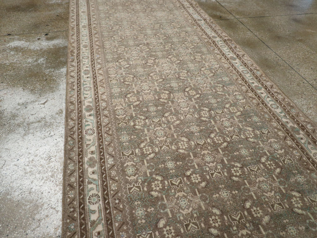 Vintage Persian Malayer Wide Gallery Runner, No.25309 - Galerie Shabab