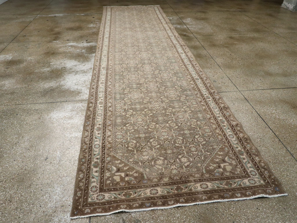 Vintage Persian Malayer Wide Gallery Runner, No.25309 - Galerie Shabab