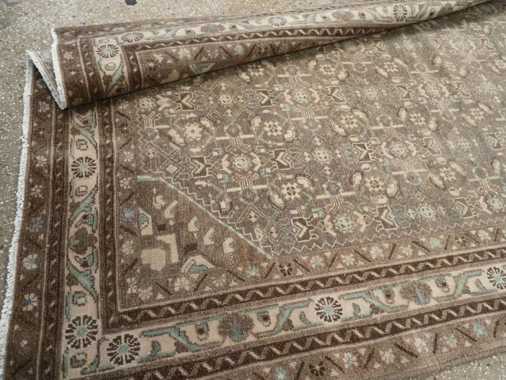 Vintage Persian Malayer Wide Gallery Runner, No.25309 - Galerie Shabab