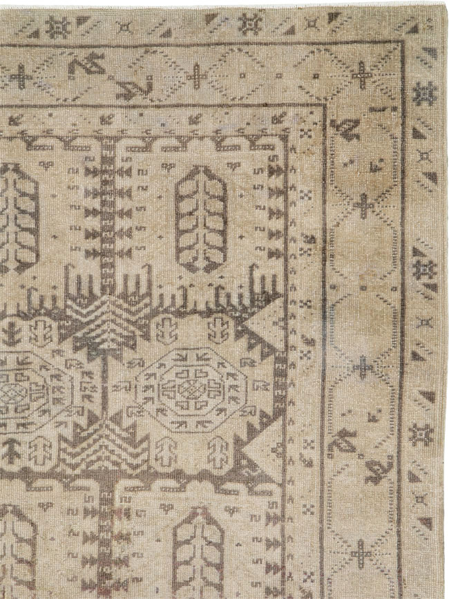 Vintage Persian Afshar Gallery Carpet, No.25312 - Galerie Shabab