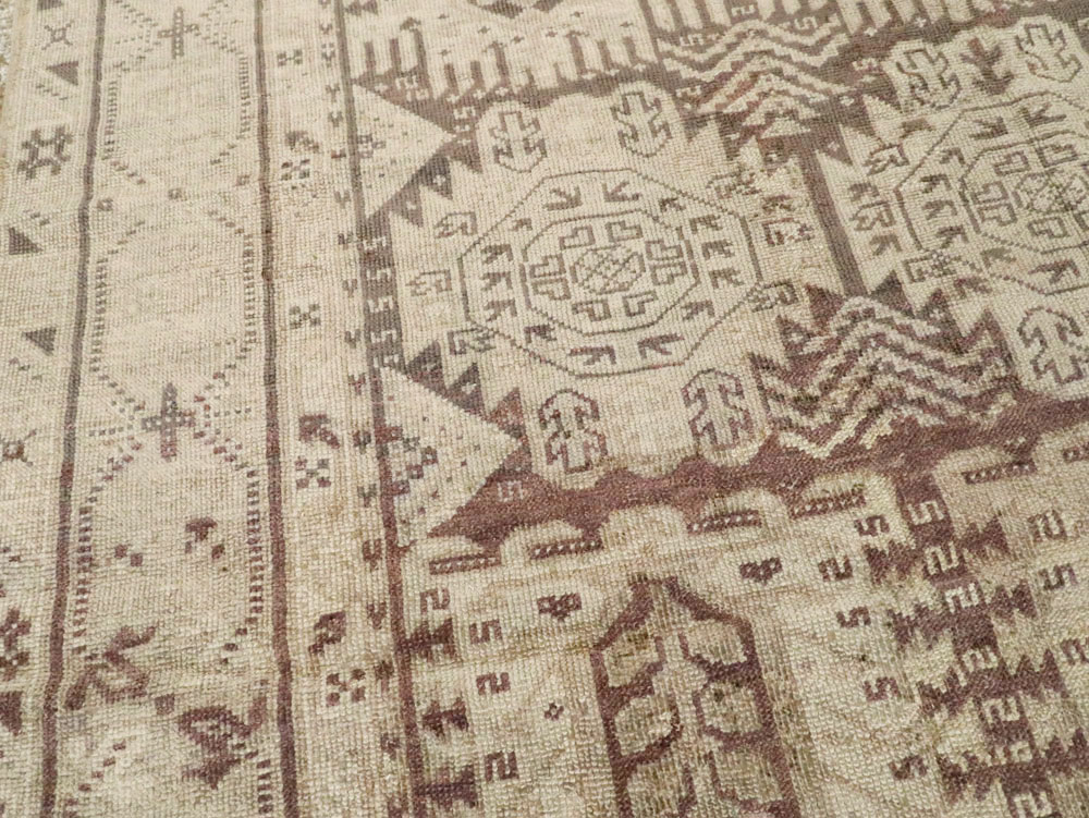 Vintage Persian Afshar Gallery Carpet, No.25312 - Galerie Shabab