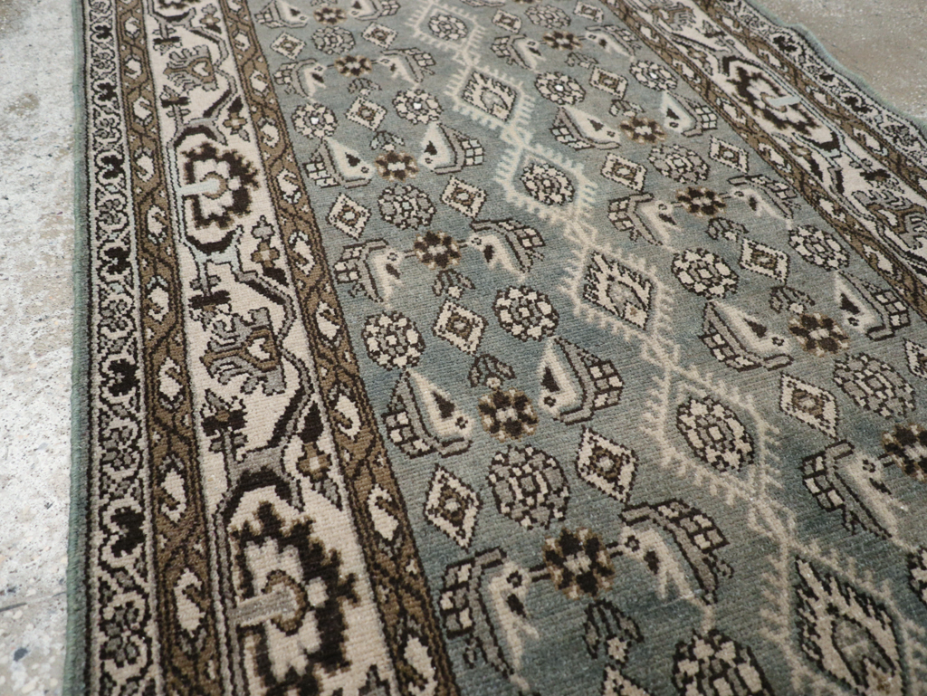 Vintage Persian Malayer Runner, No.25317 - Galerie Shabab