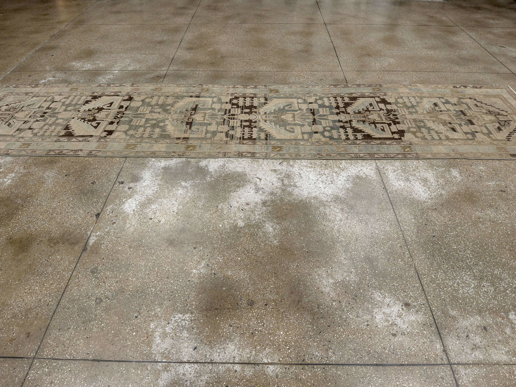 Antique Persian Malayer Runner, No.25321 - Galerie Shabab