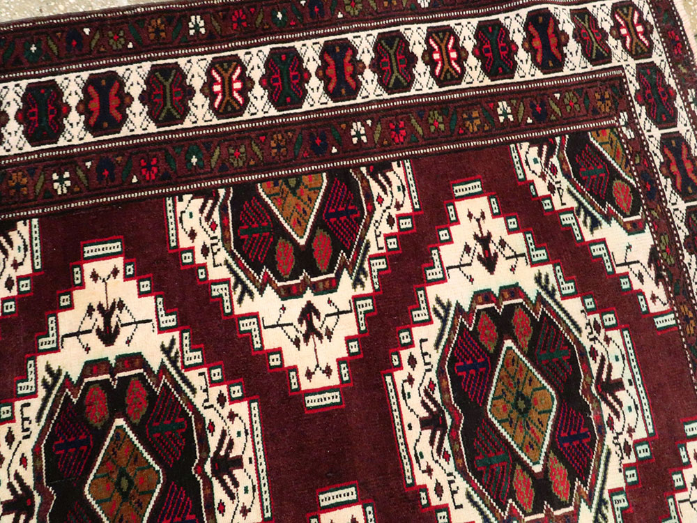 Vintage Central Asian Turkoman Carpet, No.25323 - Galerie Shabab