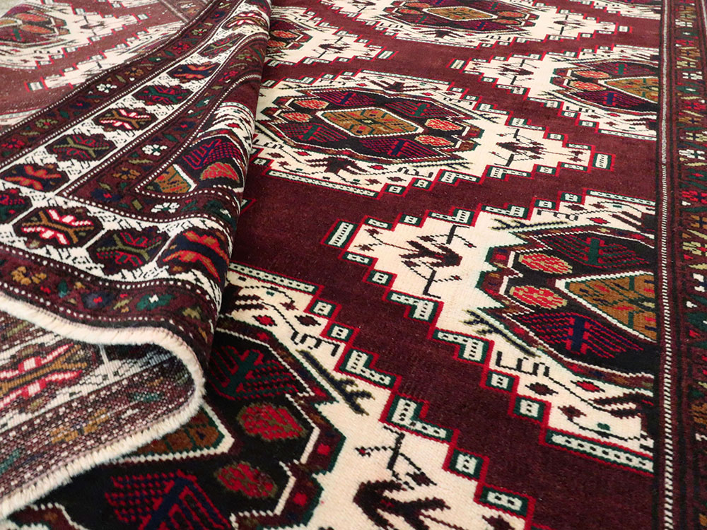 Vintage Central Asian Turkoman Carpet, No.25323 - Galerie Shabab