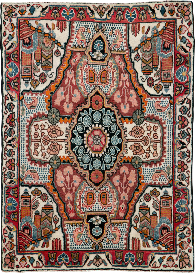 Vintage Persian Sarouk Rug, No.25325 - Galerie Shabab