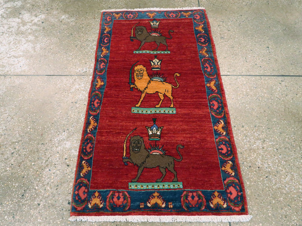 Vintage Persian Qashqai Pictorial Rug, No.25326 - Galerie Shabab