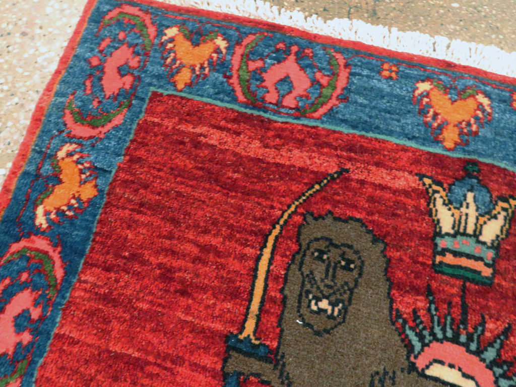 Vintage Persian Qashqai Pictorial Rug, No.25326 - Galerie Shabab