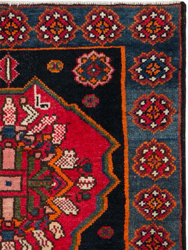 Vintage Persian Kurdish Rug, No.25327 - Galerie Shabab