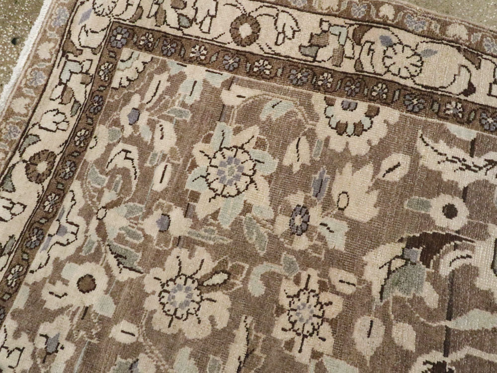 Vintage Persian Malayer Gallery Rug, No.25333 - Galerie Shabab