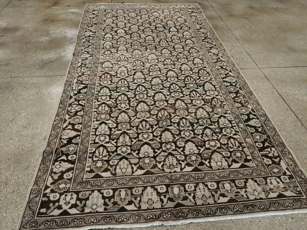 Vintage Persian Malayer Gallery Carpet, No.25334 - Galerie Shabab
