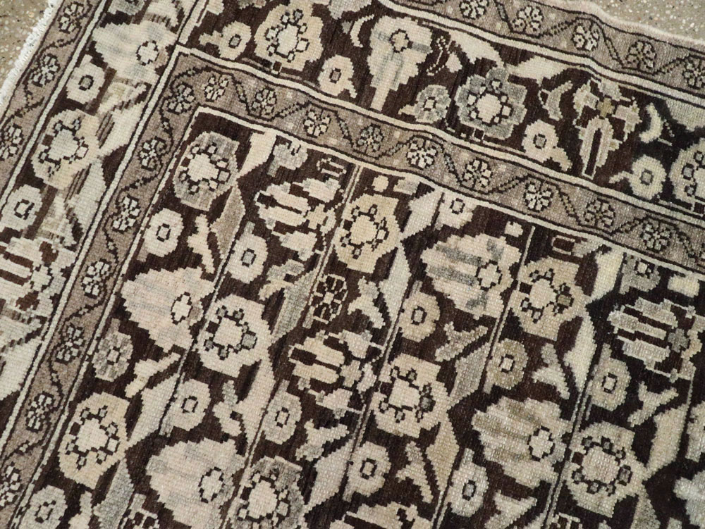 Vintage Persian Malayer Gallery Carpet, No.25334 - Galerie Shabab