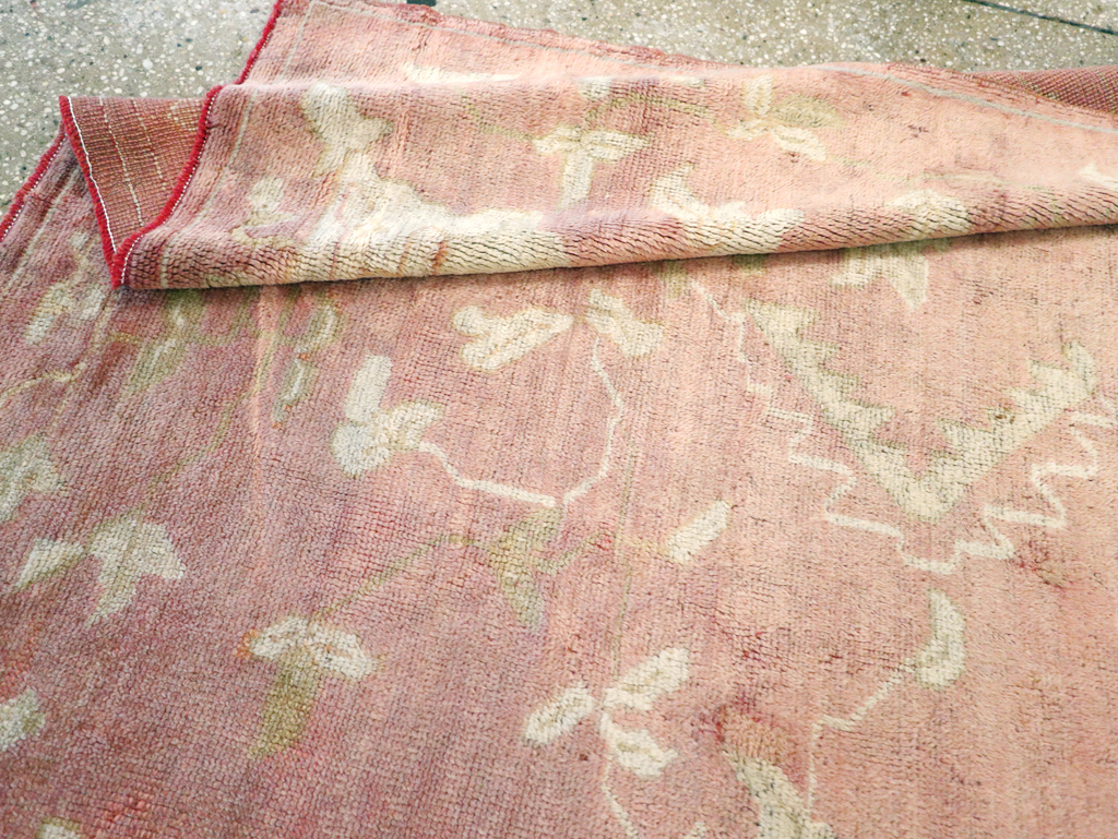 Antique Turkish Oushak Rug, No.25336 - Galerie Shabab