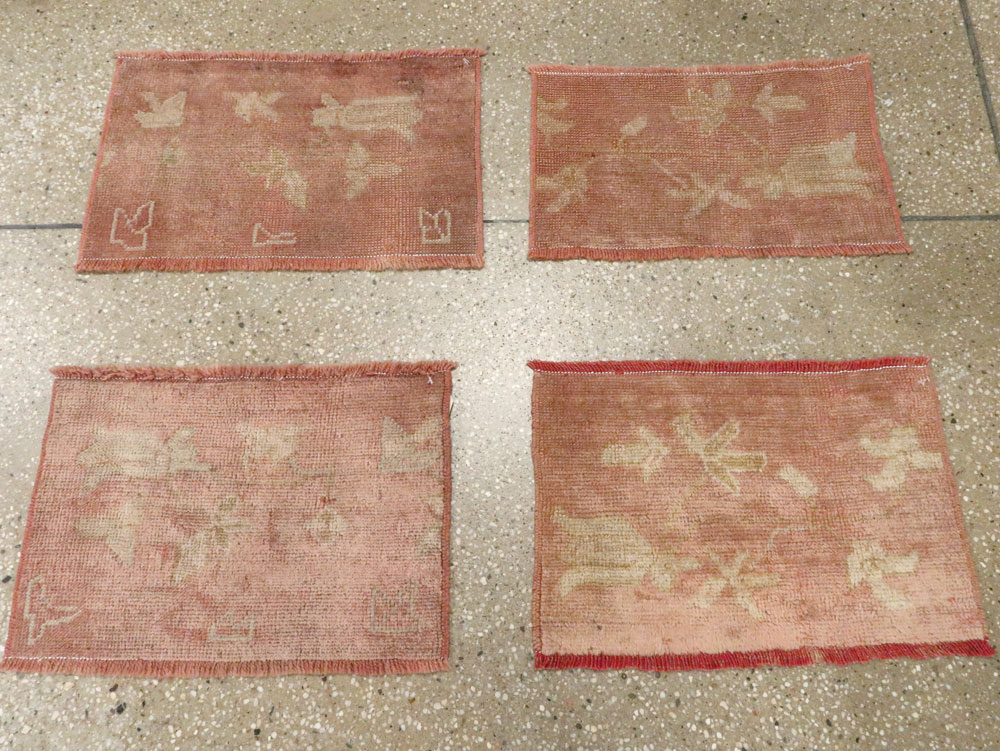 Antique Turkish Oushak Rug, No.25340 - Galerie Shabab