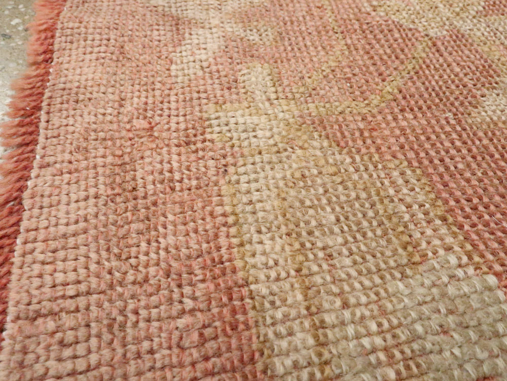 Antique Turkish Oushak Rug, No.25341 - Galerie Shabab