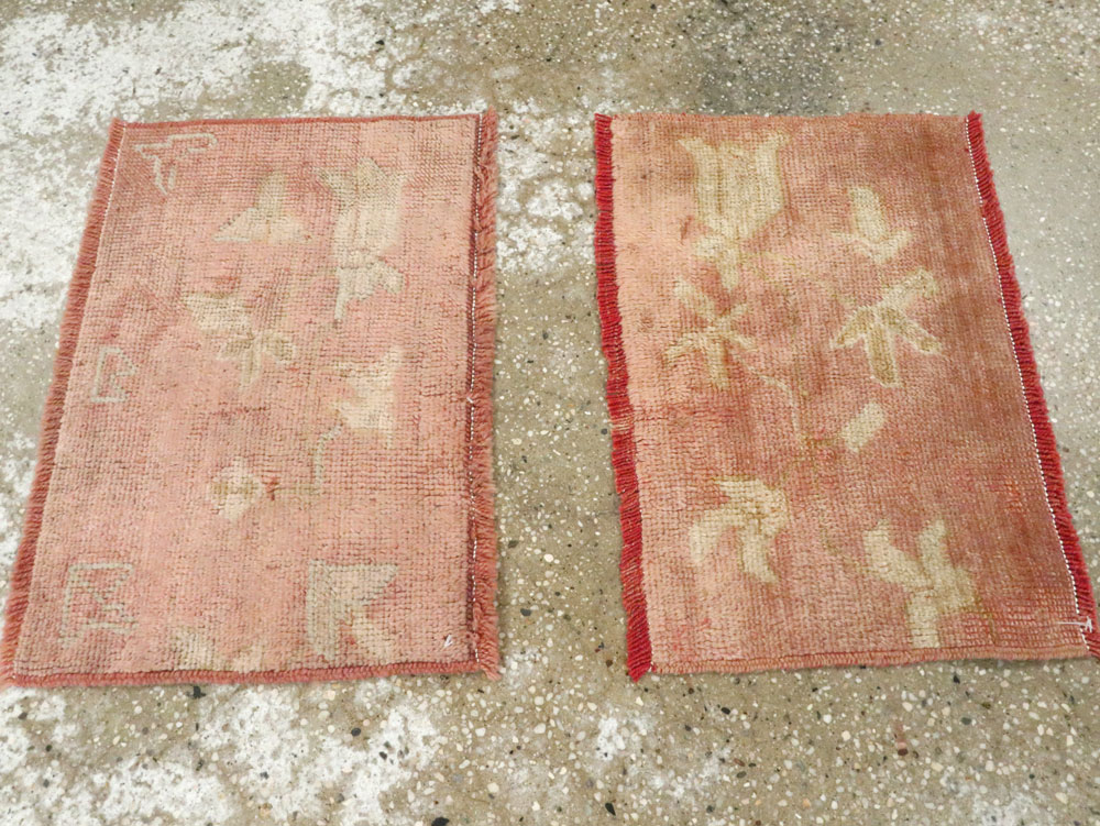 Antique Turkish Oushak Rug, No.25342 - Galerie Shabab