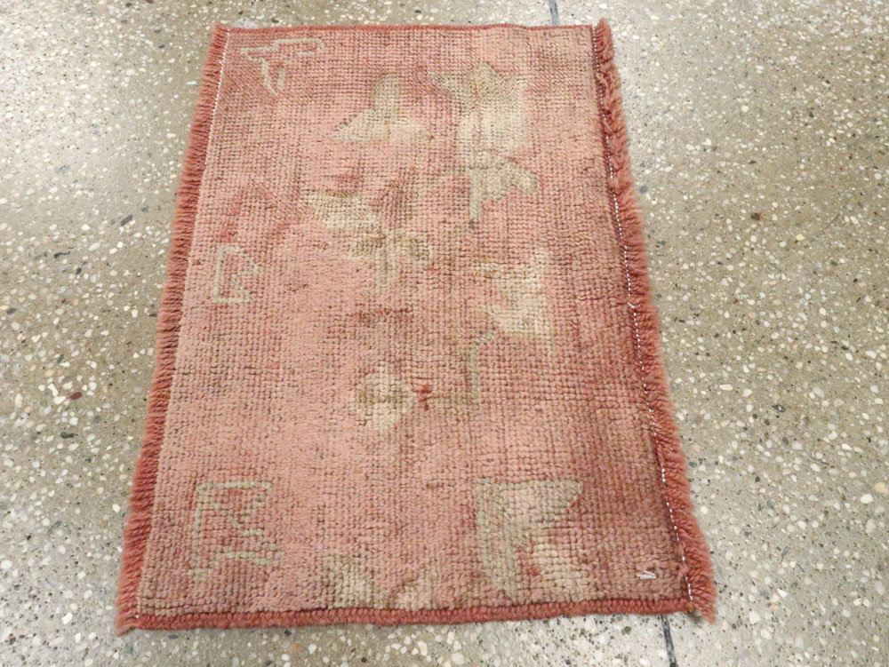Antique Turkish Oushak Rug, No.25343 - Galerie Shabab