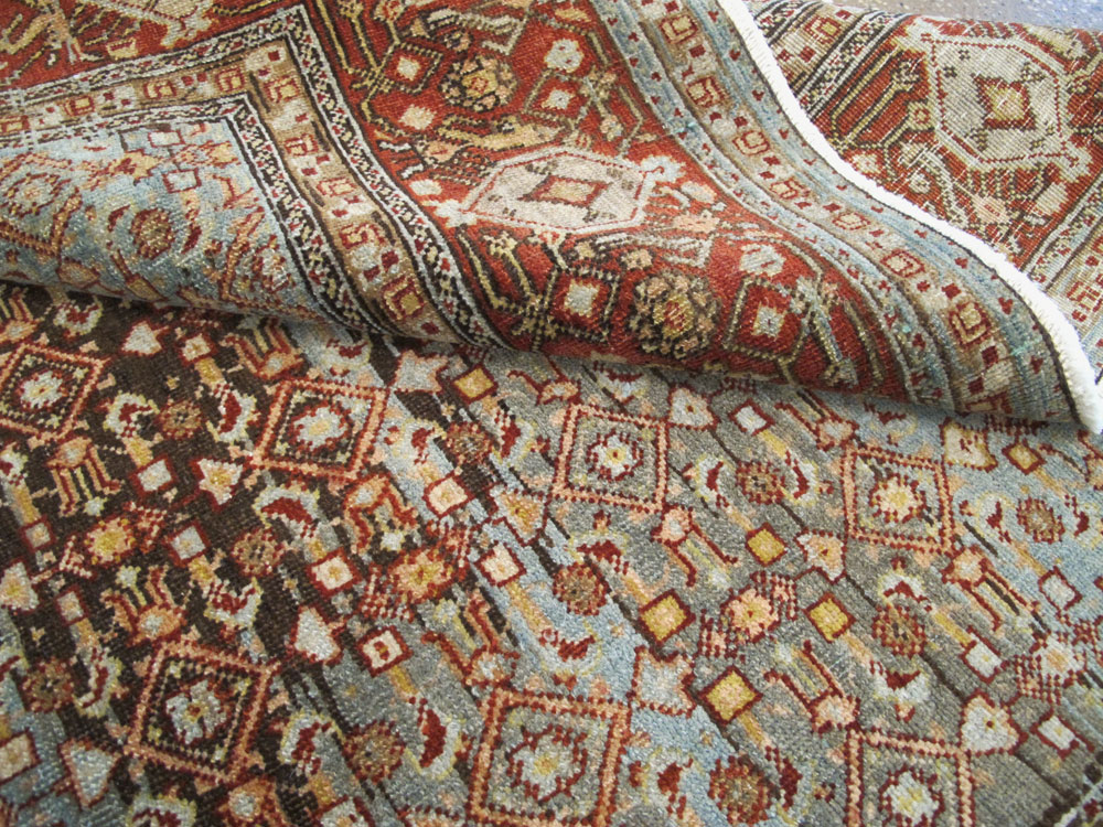 Antique Persian Bidjar Rug, No.25346 - Galerie Shabab