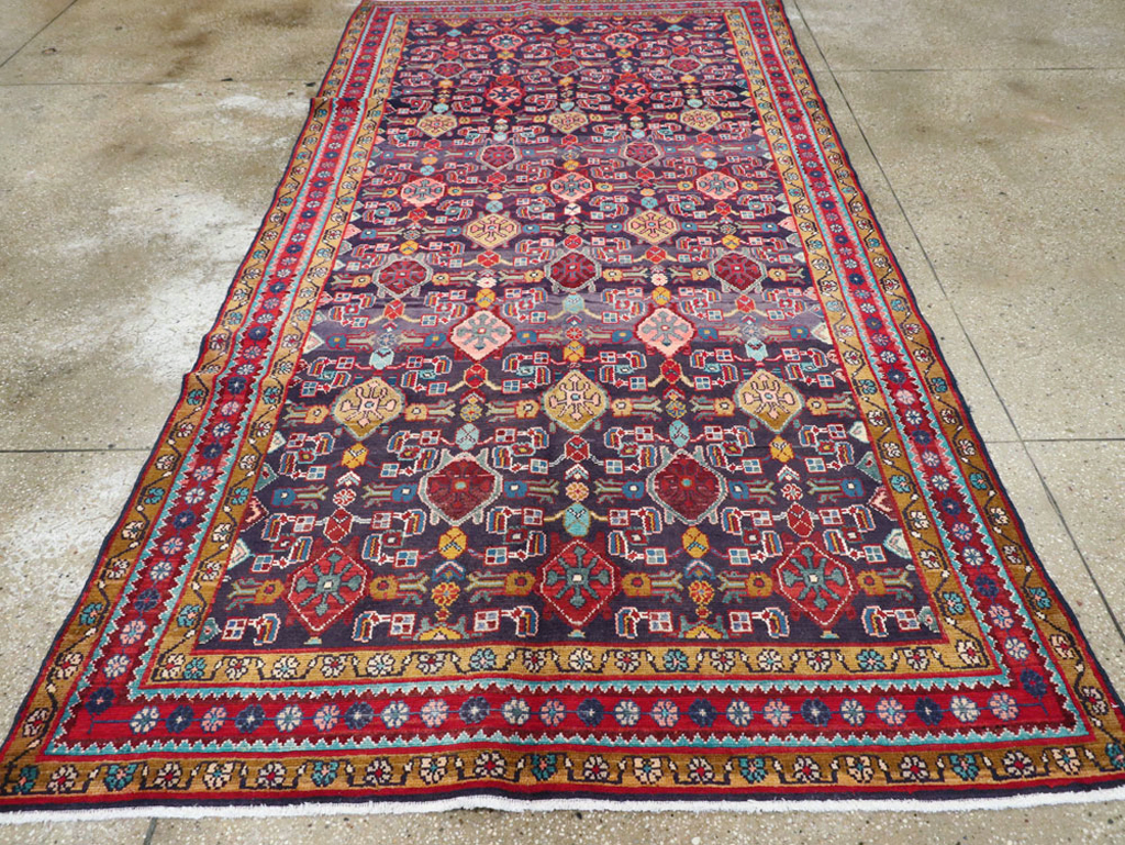 Vintage Persian Malayer Gallery Carpet, No.25347 - Galerie Shabab