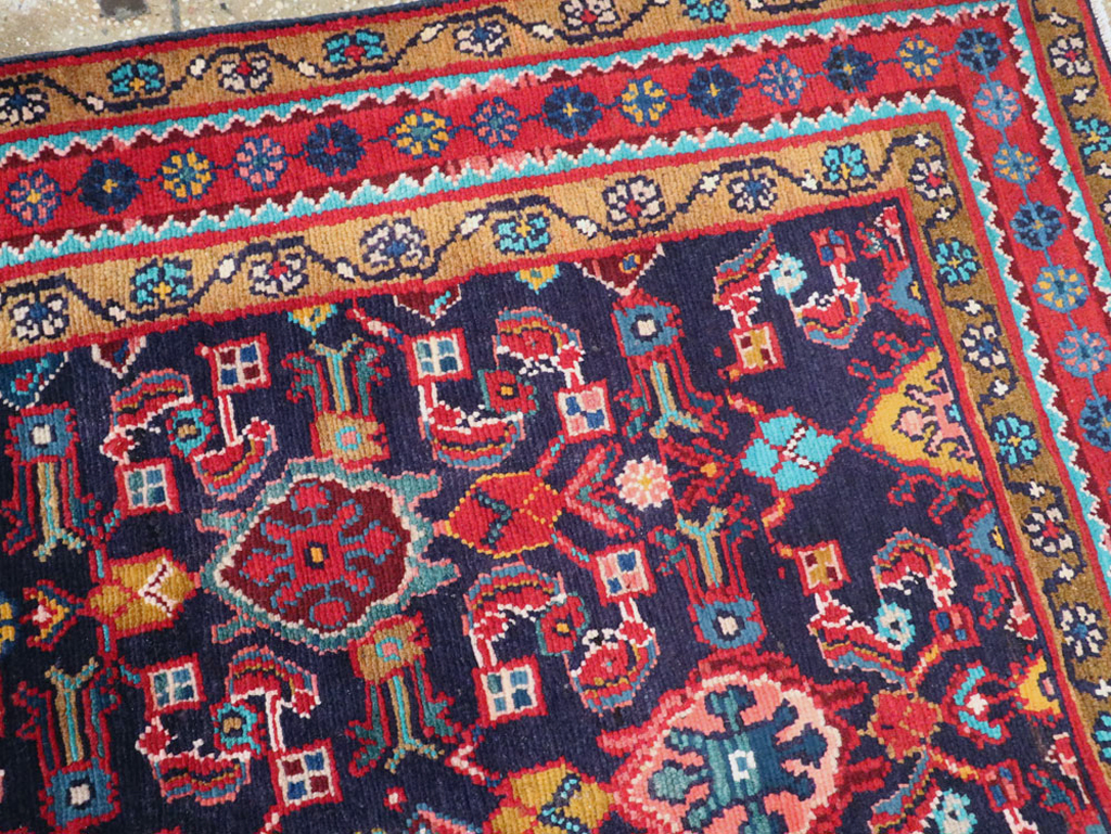 Vintage Persian Malayer Gallery Carpet, No.25347 - Galerie Shabab